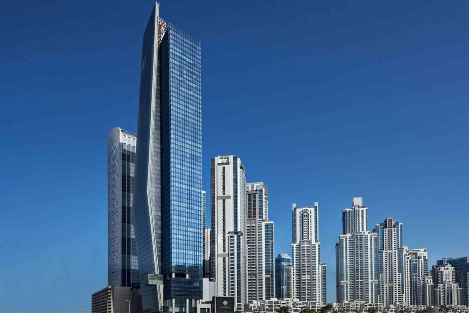Single Business Tower Business Bay Location