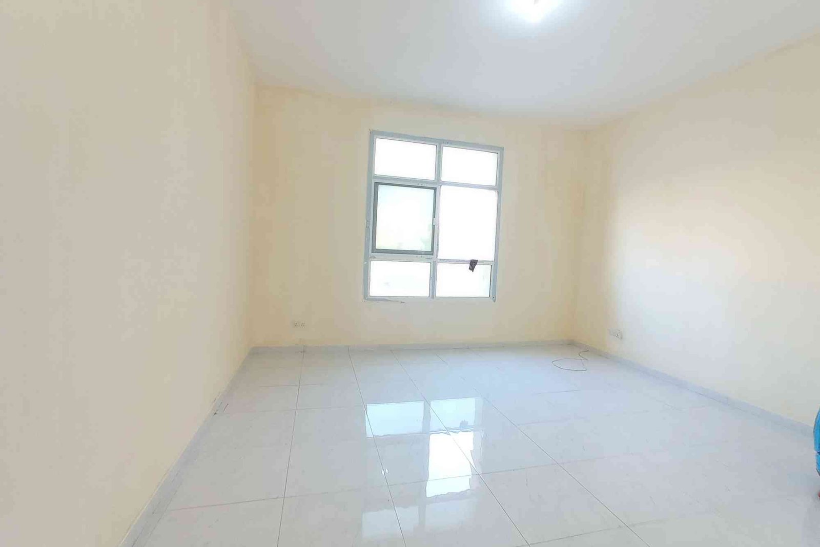 Flats Available in Mussafah Shabia for Rent