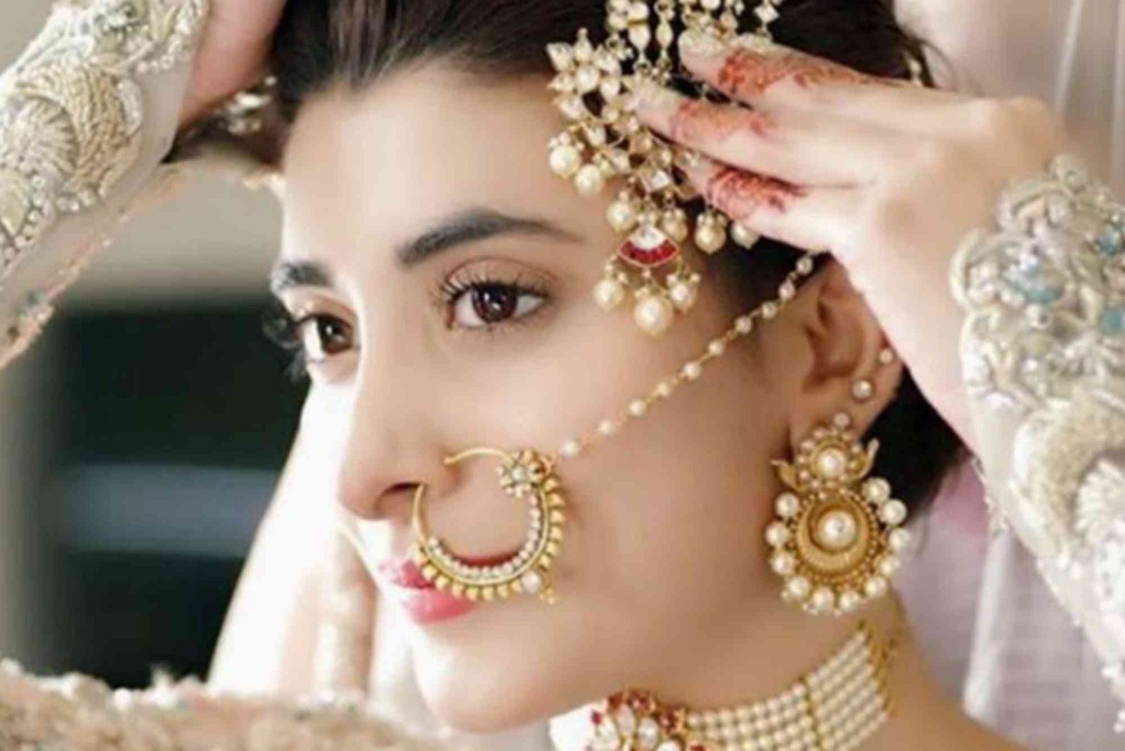 wajid khan salon tariq road contact number